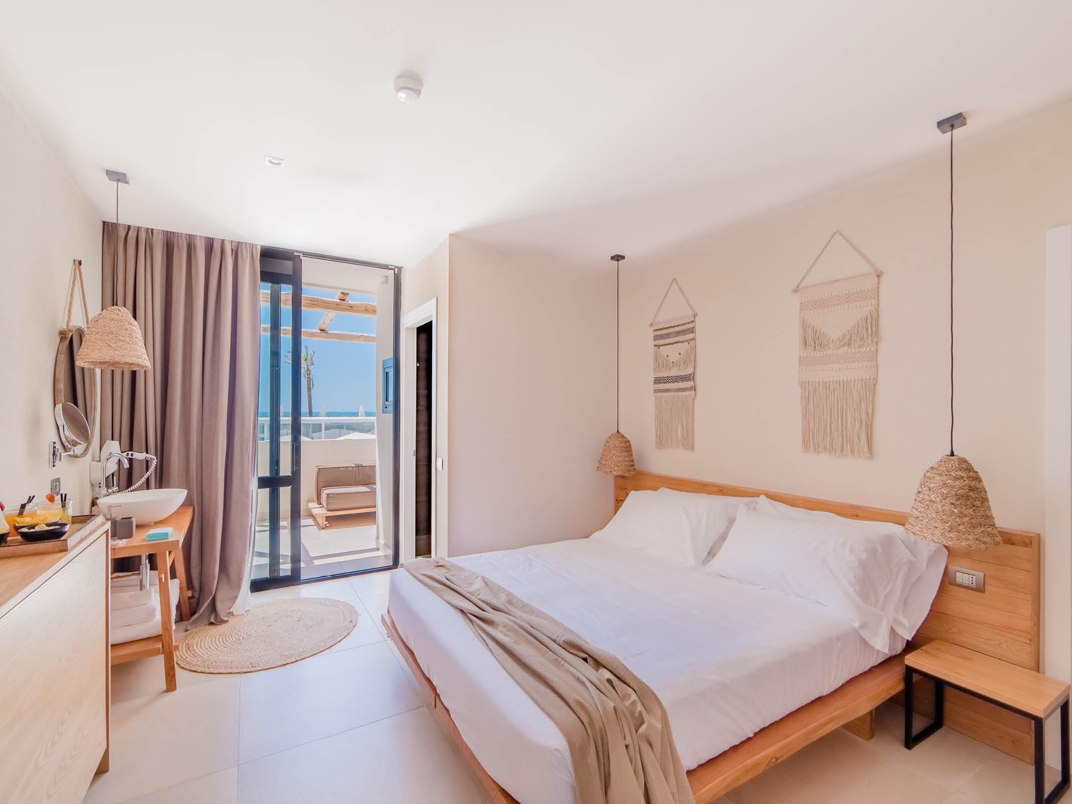 CUMEJA Beach Club & Hotel Baia Domizia Zewnętrze zdjęcie