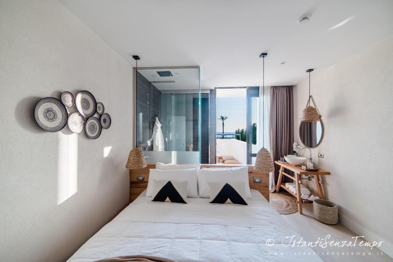 CUMEJA Beach Club & Hotel Baia Domizia Zewnętrze zdjęcie