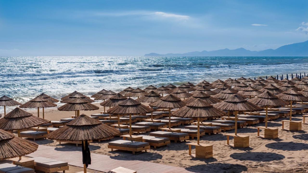CUMEJA Beach Club & Hotel Baia Domizia Zewnętrze zdjęcie