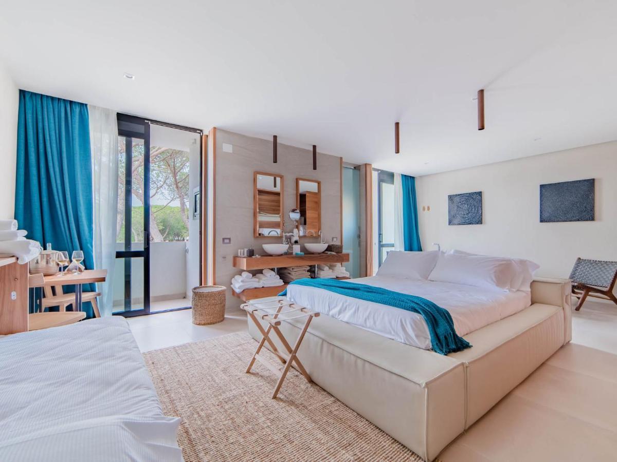 CUMEJA Beach Club & Hotel Baia Domizia Zewnętrze zdjęcie